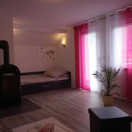 Haus Waldidyll Apartment Lauta Bagian luar foto